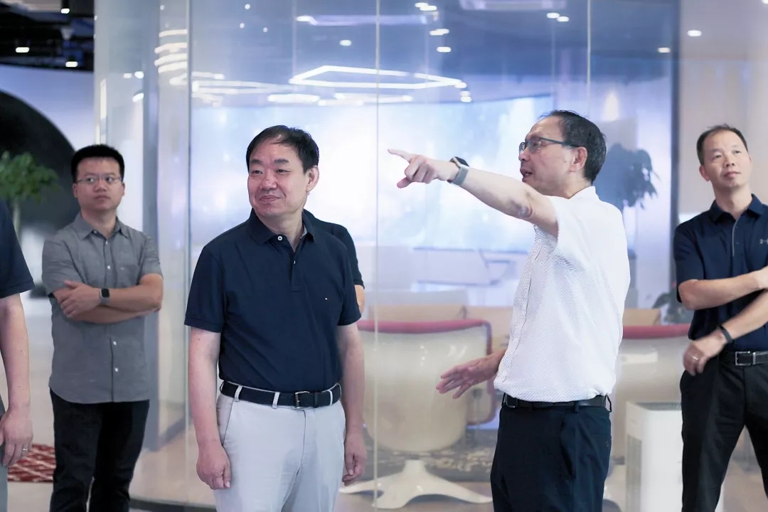 99.webp.jpg 99.webp.jpg